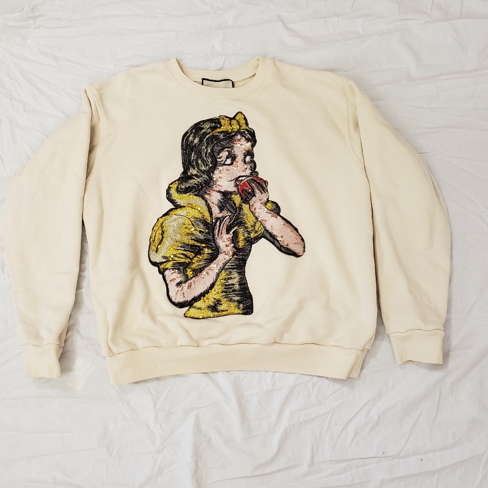 Gucci sweater